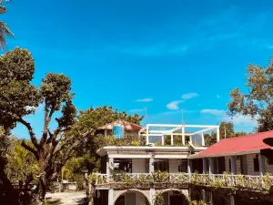 Sunbloom Beachfront Hotel and Restaurant Zambales