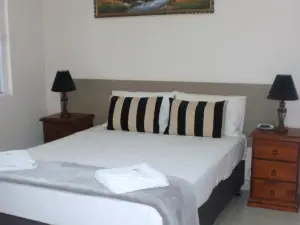 โมลิคา สปริงส์ โมเต็ล