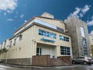Lazurnyi Bereg Hotel