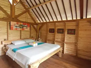 Hakiki Inn Bungalows