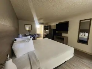 เอ็กซ์เทนเด็ด สเตย์ โรงแรม, สเตอร์ลิง