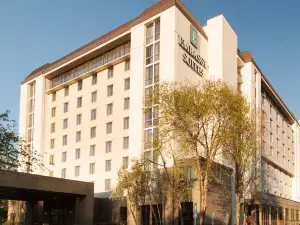 Embassy Suites by Hilton Nashville Airport