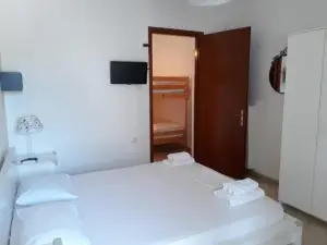 Almirikia Apartments