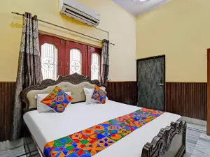 FabHotel Raghunandan Inn