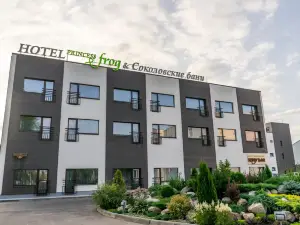 Princess Frog Hotel