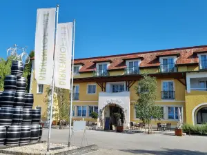 Birkenhof Gols - B & B - Wohlfühl Hotel Mit Wochenend-Restaurant