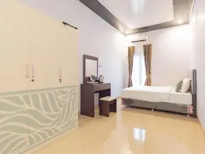 Urbanview Tebing Vietnam Lampung by RedDoorz