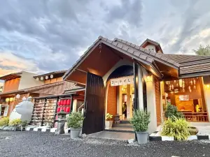 โคชี่ ชิโริอิ รีสอร์ท