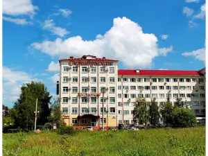 Oktyabryskaya Hotel