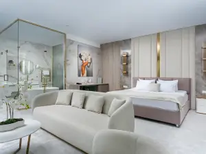 Moris Hotel