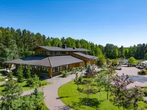 ArtiLand Resort