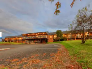 Blue Jacket Motel