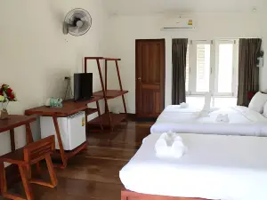 Vang Vieng Eco Lodge