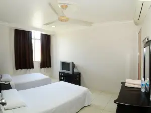 Poly Star Hotel