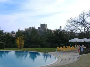 布拉幹薩望廈賓館 - 聖巴託洛梅烏