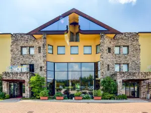 アート & ホテル