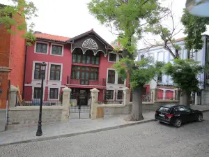 HillHouse Plovdiv