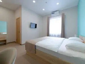 Kiparis Hotel