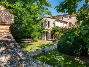 ลา ไมสอน