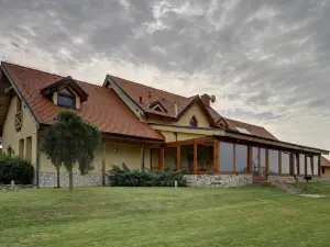 Penzión Tokaj Ostrožovič