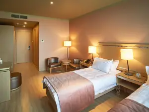 Bay Garden Hotel