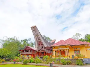 Hotel O Tatto Bara Homestay Near Tongkonan Payung Pangden