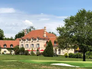 โรงแรมแอ็ท รেสเตอรองต์ โดแมนด์ เดอ ลอรันเจริญ