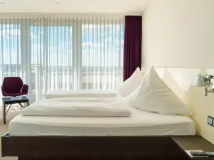 โรงแรมอัมแบร์ก เอสลิงเงิน