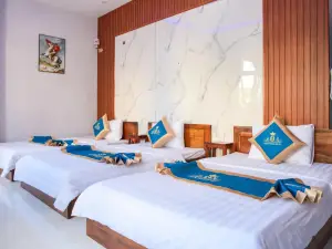 Quốc Hùng Hotel