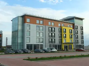 卡盧加大使酒店