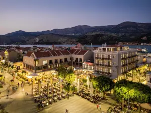 Aenos Hotel