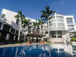 The Avenue Plaza Hotel