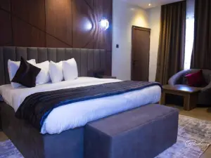 DavMich Hotel