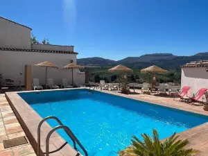 อพาร์ทเมนต์อาวาเนล