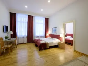 Hotel Metropolis