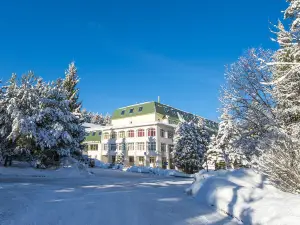Atlas Park Hotel