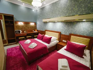 Boston Mini-Hotel