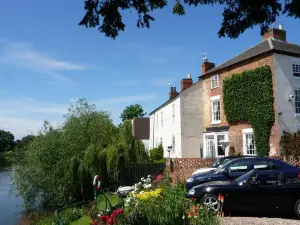 Holden House