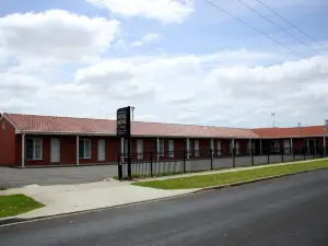 Allansford Hotel Motel