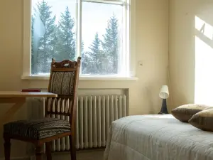 The Guesthouse by the Fjord