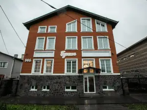 Hotel Bunin