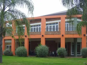 Catange Hotel