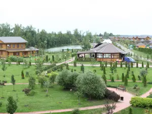 Alexander Club Hotel