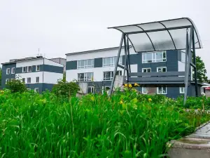Kayut-Kompaniya Apart Hotel