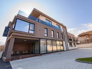 Vila Sarisa