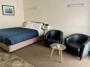 Central Highlands Motor Inn
