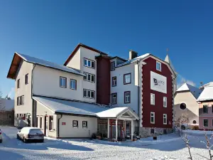Familie Zuser Hotel Garni