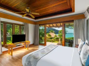 เดอะ บีช แนชเชอรัล รีสอร์ท เกาะกูด