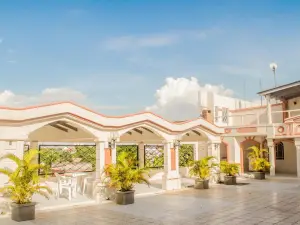Atalanta Hotel