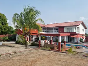 Beautiful Villa with Swimming Pool in Assinie
